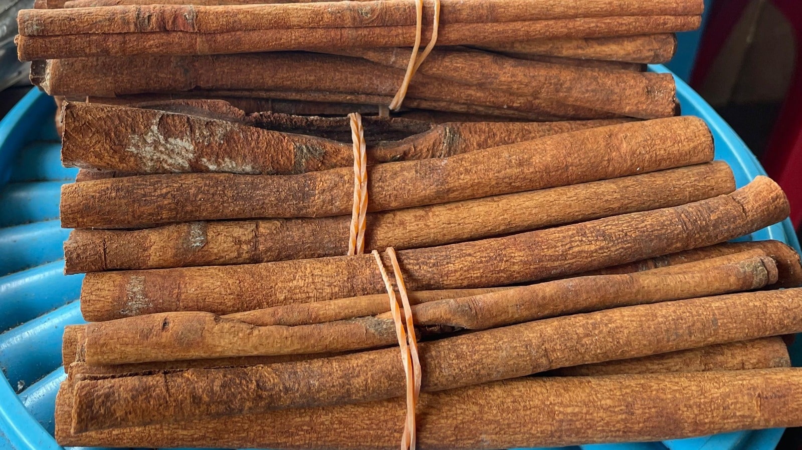 buy cinnamon in wae lolos -min